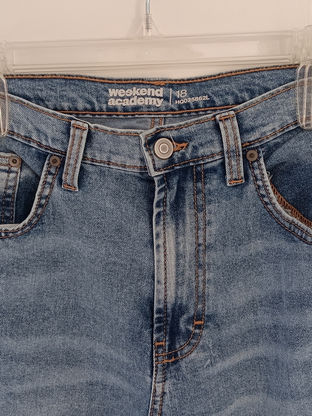Weekend Academy Boy's Baggy Denim Jeans Size 18 Light Wash